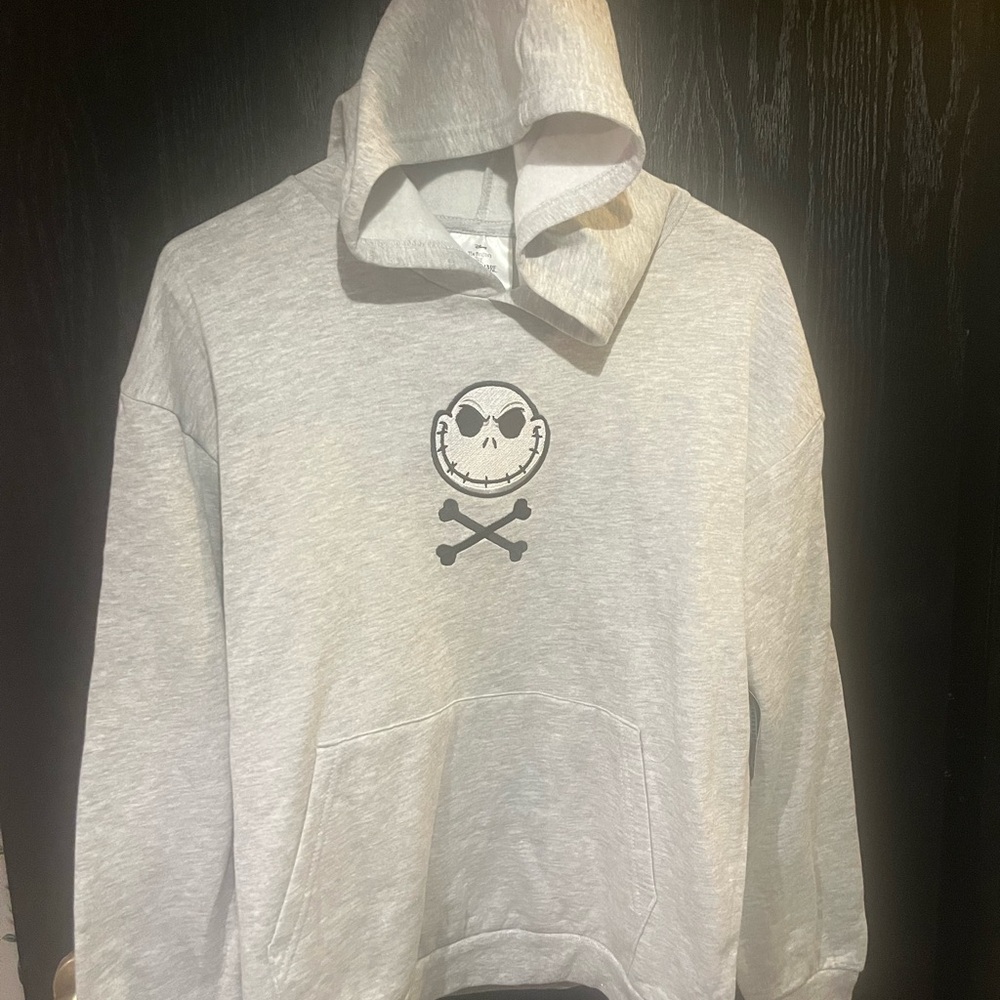 KIDS 🧒 Disney Gray Nightmare Before Christmas Hoodie